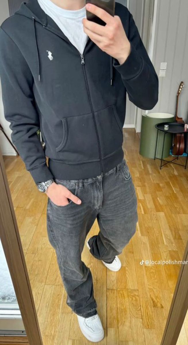 Basic Black Outfit