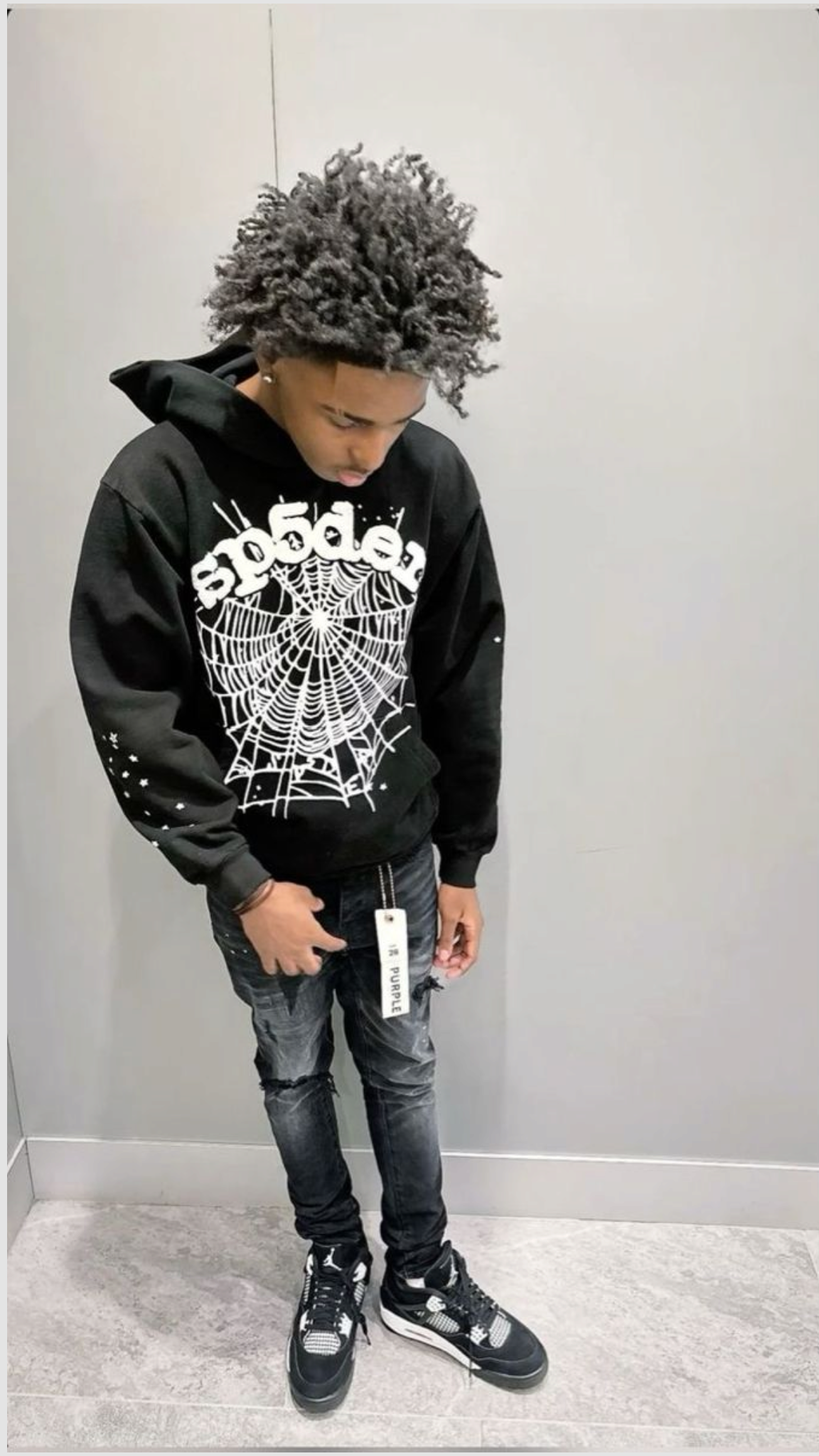 Sp5der Outfit