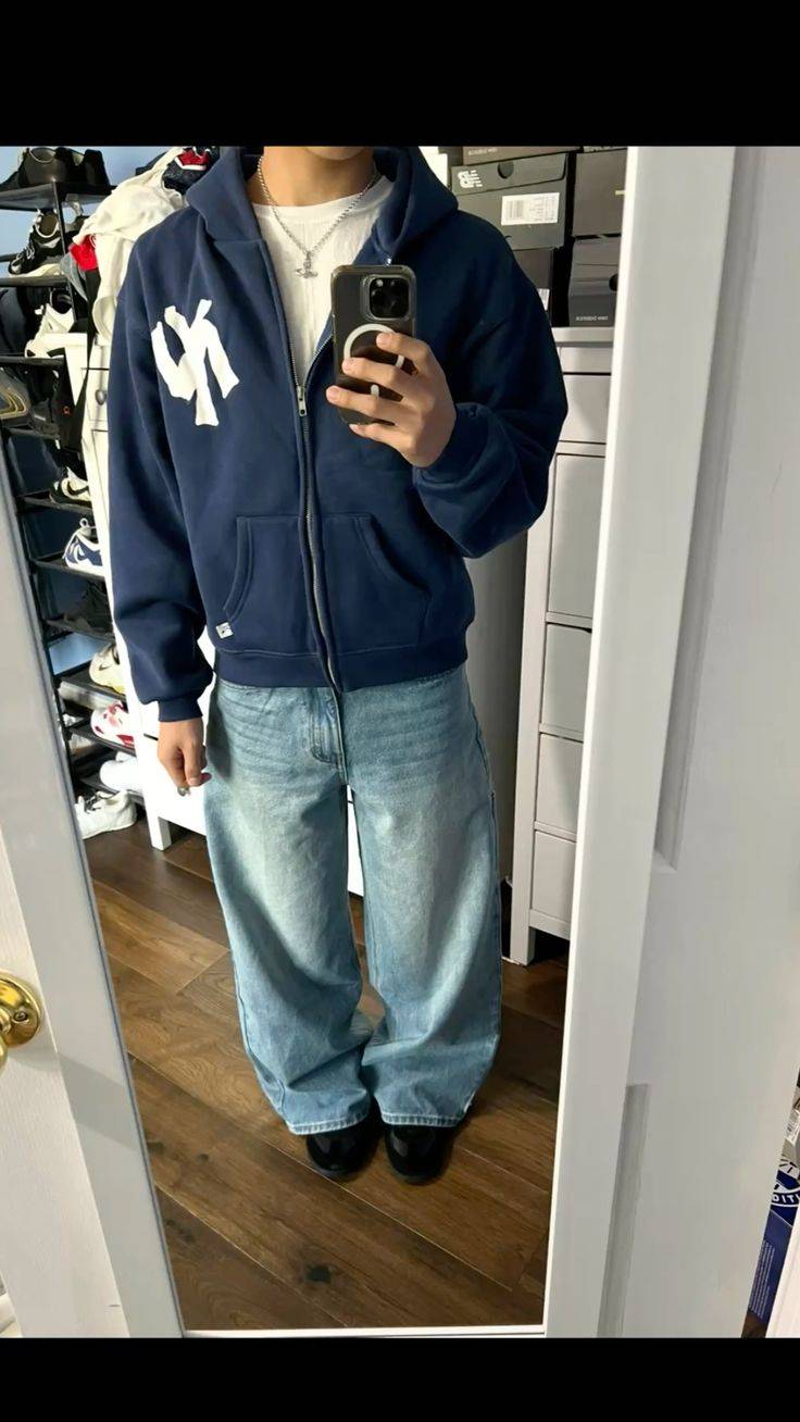 Akimbo Casual Outfit