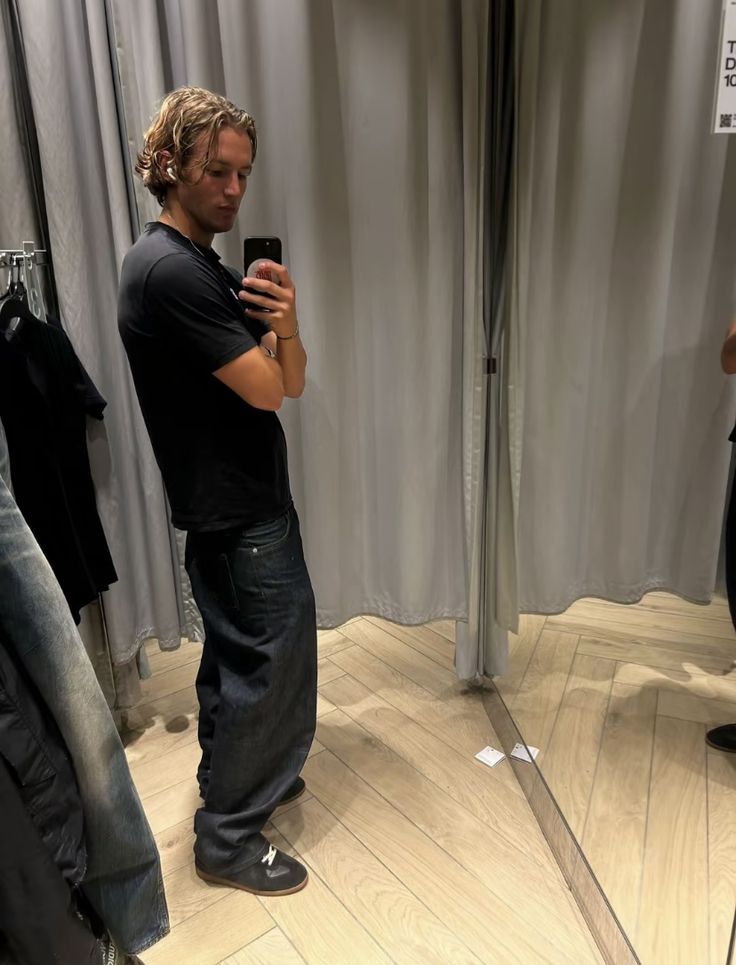 Casual Fit